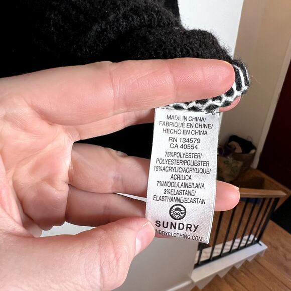 Sundry Black Crew Neck Sweater - Picture 4 of 5